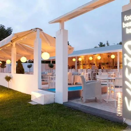 Sueno Bungalows *