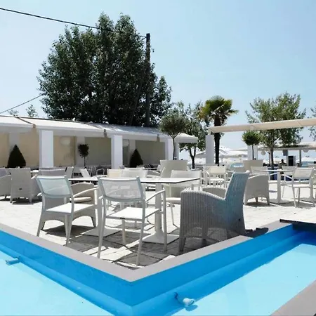 Luxury tent Sueno Bungalows Nea Moudania