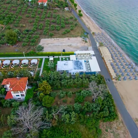 Sueno Bungalows 尼亚·蒙达尼亚